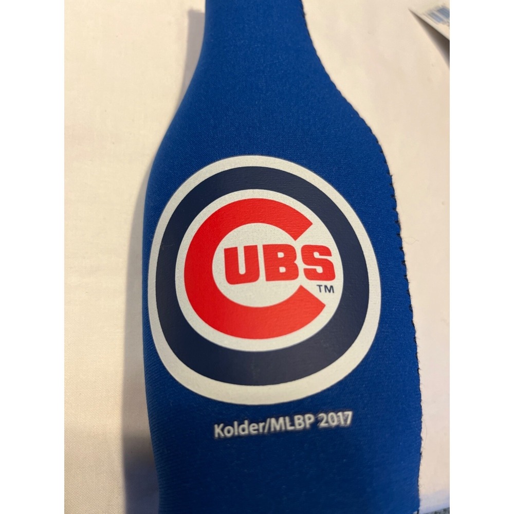Chicago Cubs MLBP 2017 Kolder Bottle Coozie Koozie Zip Up Drink Holder NEW